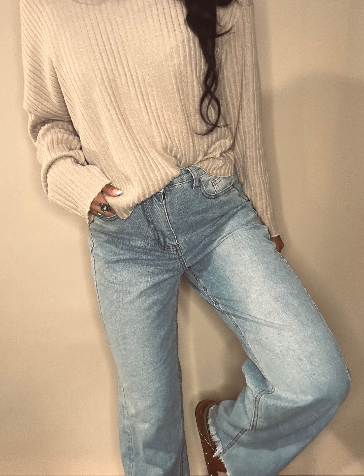 Raw Hem Wide Leg Jeans with Pockets